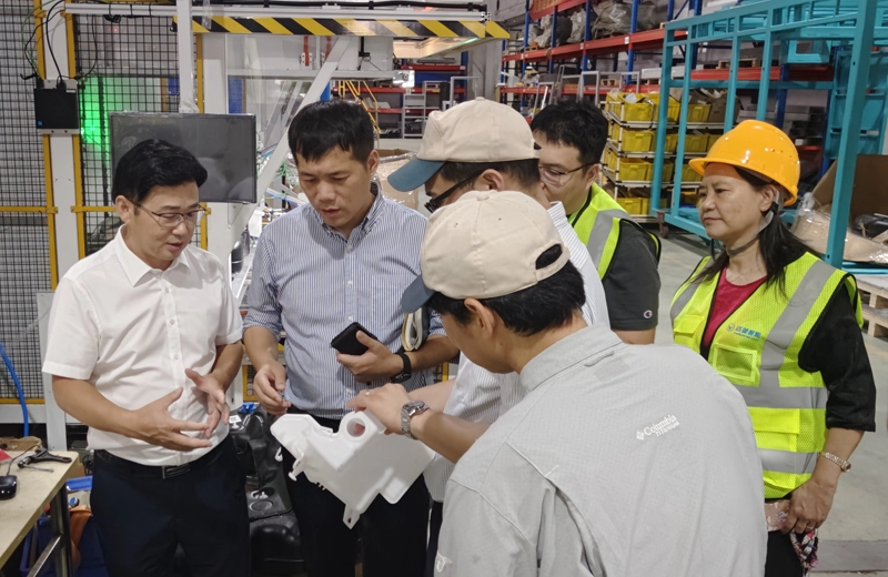 Working Together to Create a Smart Future | Toyota Boshoku Visits Yuanwang Intelligent for Guidance