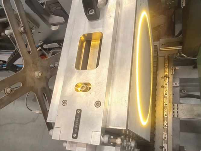 Clean and pollution-free processes and online quality control